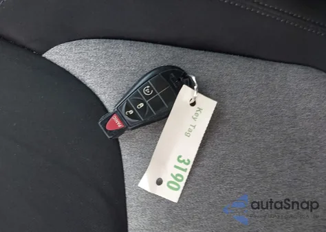 2014 Jeep Cherokee Latitude from USA, damaged, VIN 1C4PJLCS0EW270277